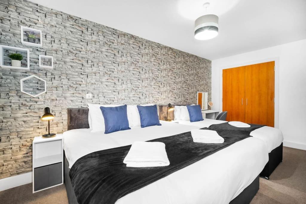 Funky Arcadian Centre Apartment By Azura Nights برمنغهام المظهر الخارجي الصورة